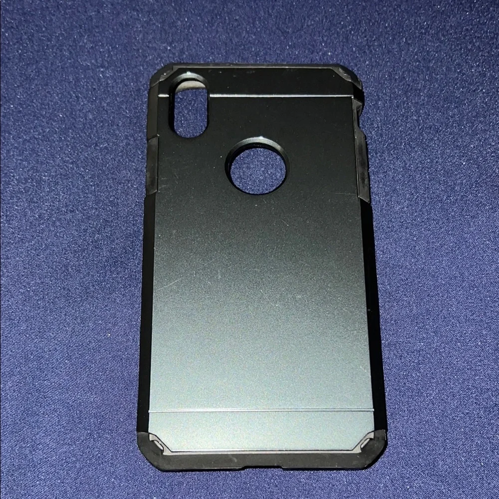 Black Phone Case - Picture 1 of 2